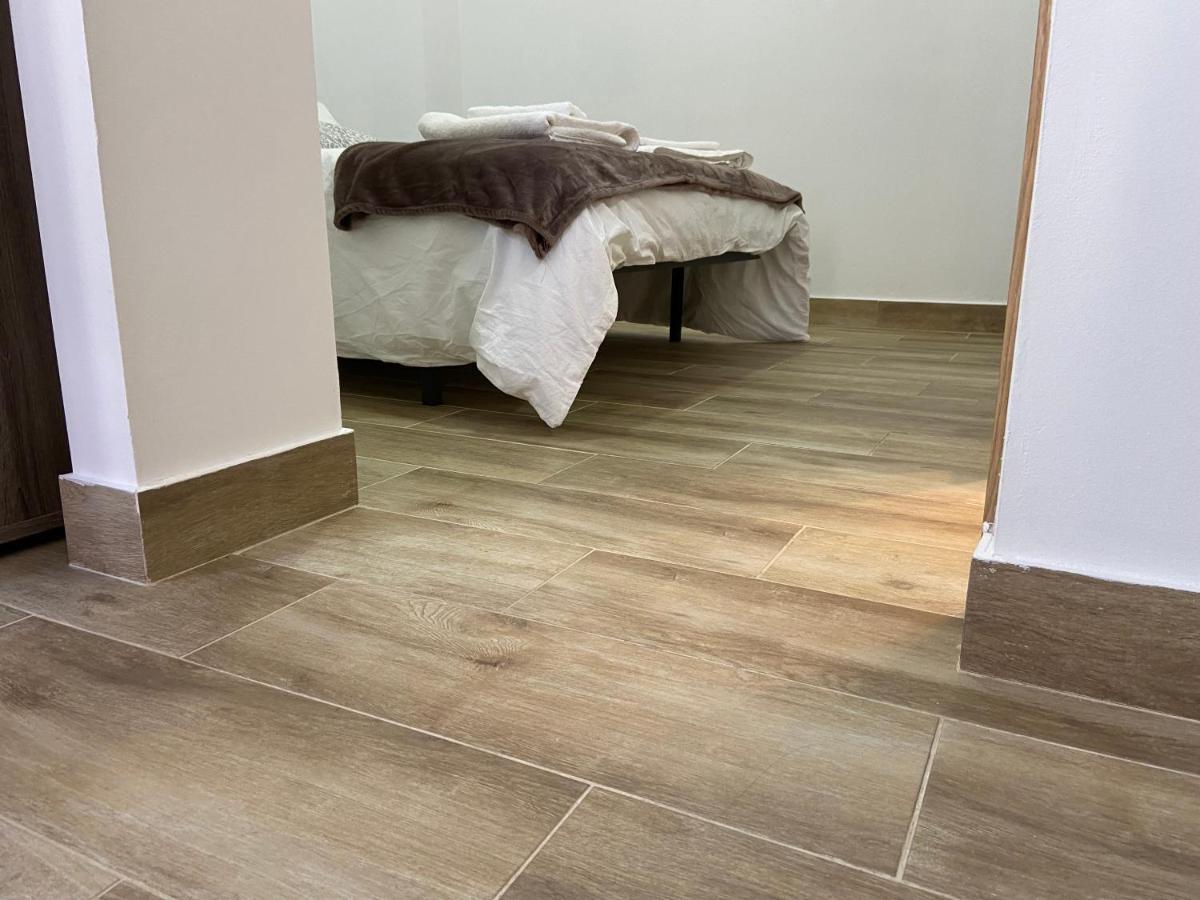 Apartamento Cruz Roja A Sewilla Zewnętrze zdjęcie