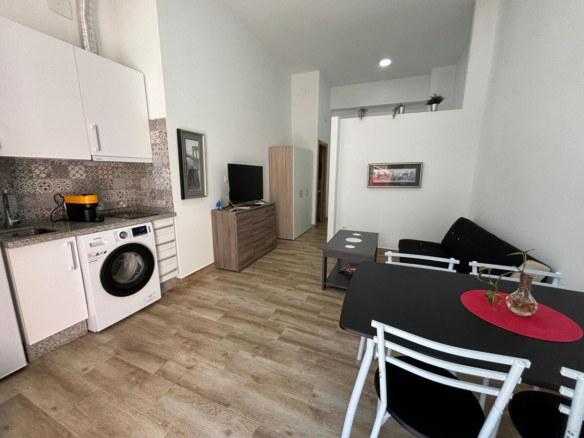 Apartamento Cruz Roja A Sewilla Zewnętrze zdjęcie